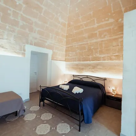 Guest house Le Dimore Nel Cortile Con Patio E Parcheggio Privato