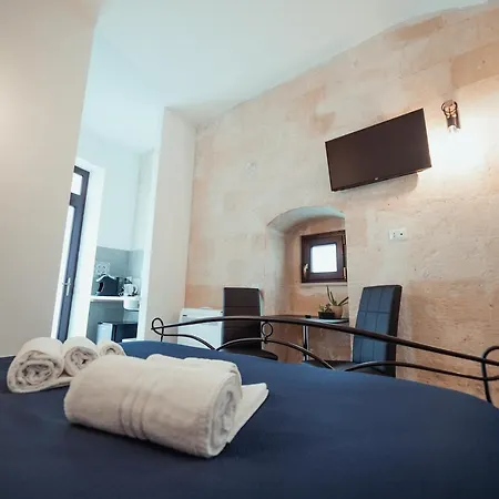 Le Dimore Nel Cortile Con Patio E Parcheggio Privato *