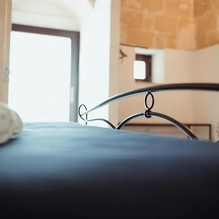 Guest house Le Dimore Nel Cortile Con Patio E Parcheggio Privato *