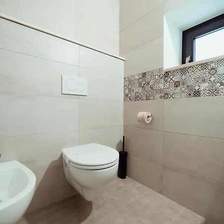 Guest house Le Dimore Nel Cortile Con Patio E Parcheggio Privato Matera