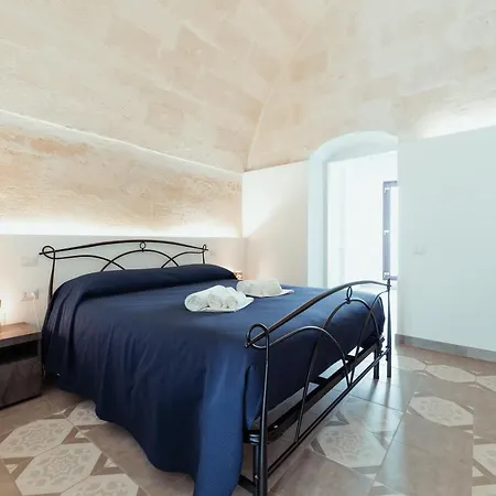 Gasthof Le Dimore Nel Cortile Con Patio E Parcheggio Privato
