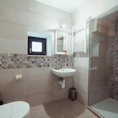 Le Dimore Nel Cortile Con Patio E Parcheggio Privato *