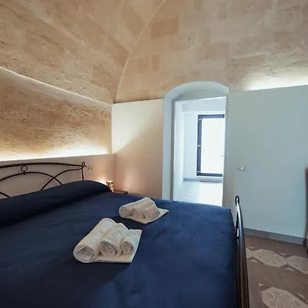 Le Dimore Nel Cortile Con Patio E Parcheggio Privato